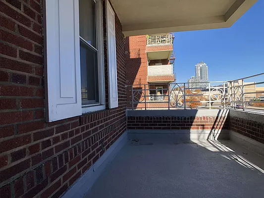 Rented by S&S Ocean Bay Properties | media 25