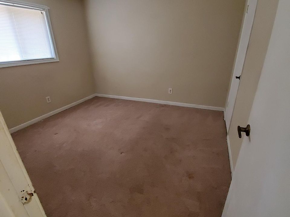 1st image of 4781 Valley Dale Dr SW #B