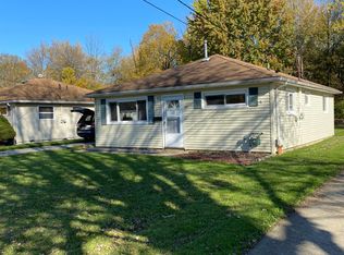 4789 Willowbrook Dr, Mentor, OH 44060