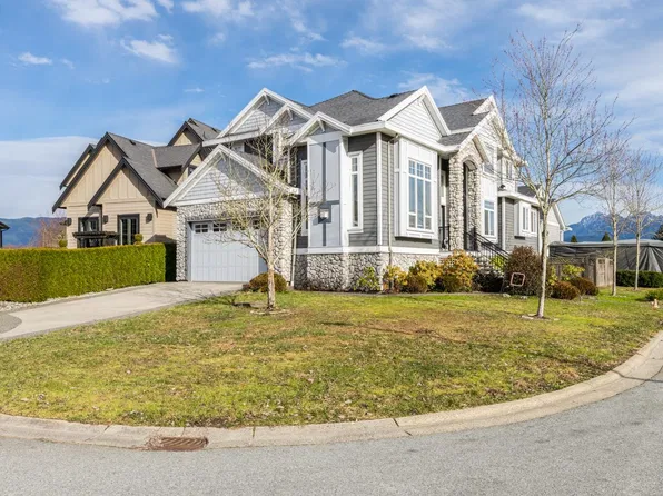 12493 Davenport Dr, Maple Ridge, BC V2X 8X2
