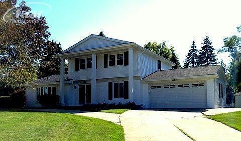 1st image of 4274 Crestknoll Dr