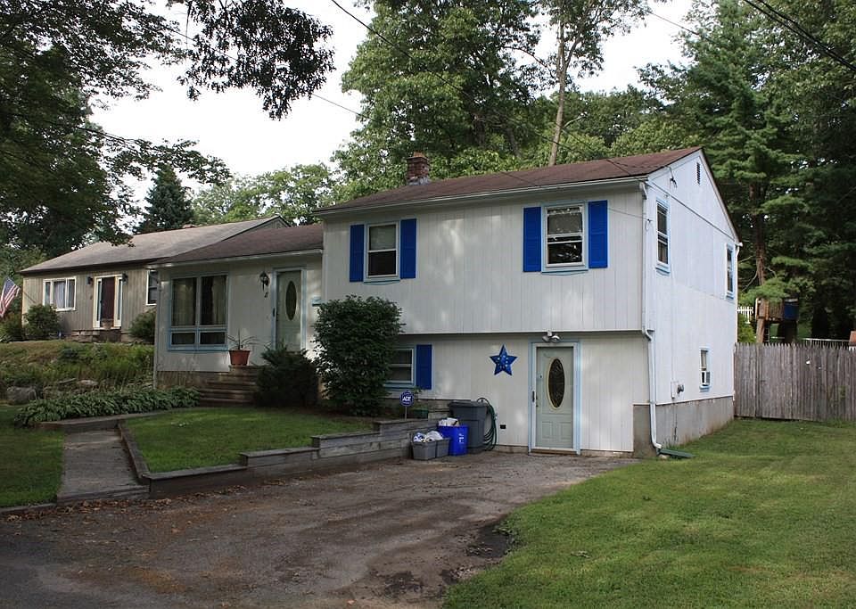 1st image of 11 Berwick Ave