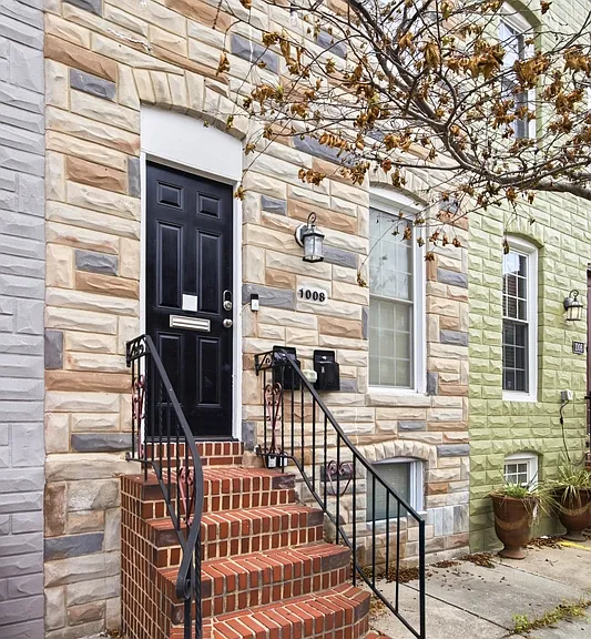 1008 W Cross St #B — Photo 16