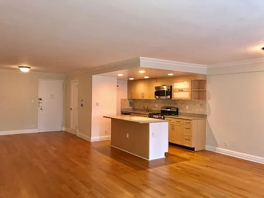 Rented by Owner | media 8