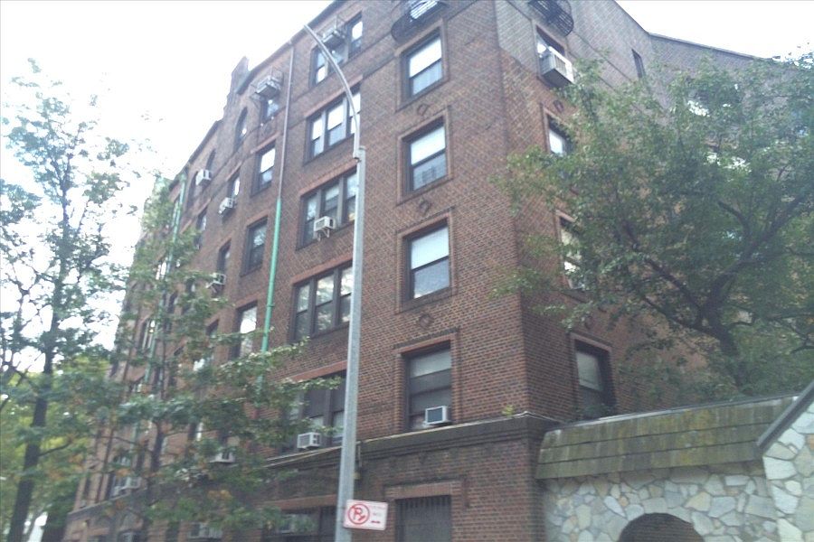 1st image of 42-20 Kissena Blvd #F-10