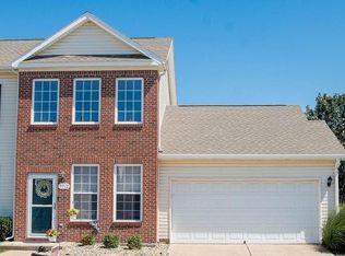9712 Green Knoll Dr, Noblesville, IN 46060