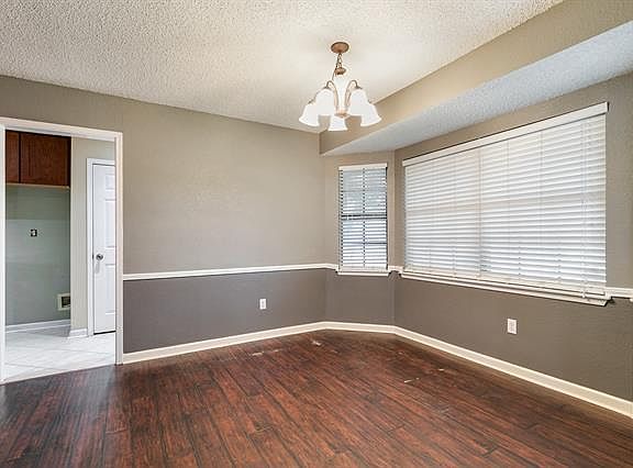 4th image of 7705 Iola Dr