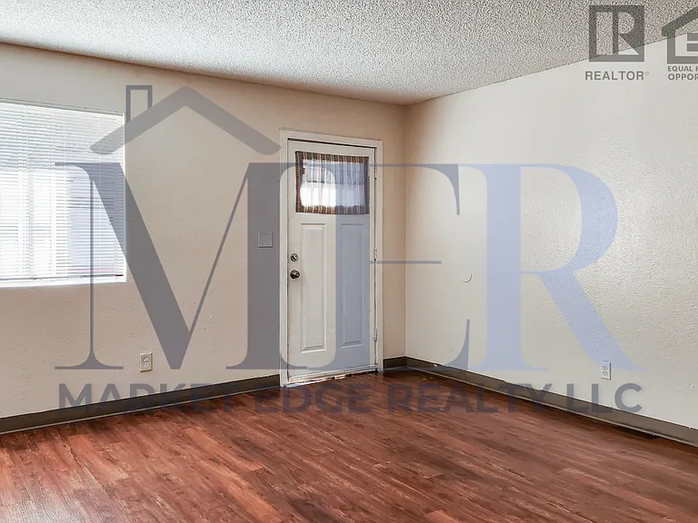 15605 N 29th St — Photo 40