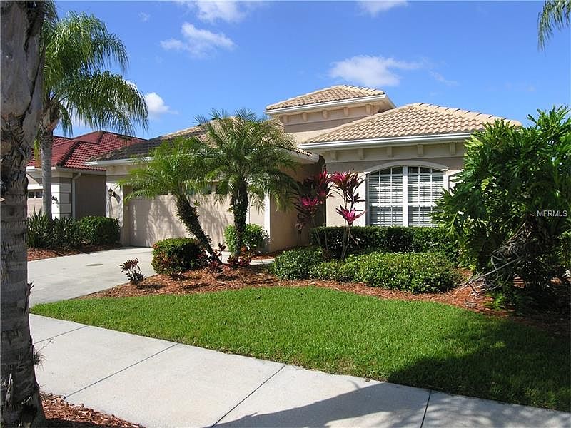 1st image of 5435 Blue Heron Cir