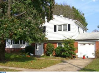 4 Millbrook Ln, Lawrence Township, NJ 08648