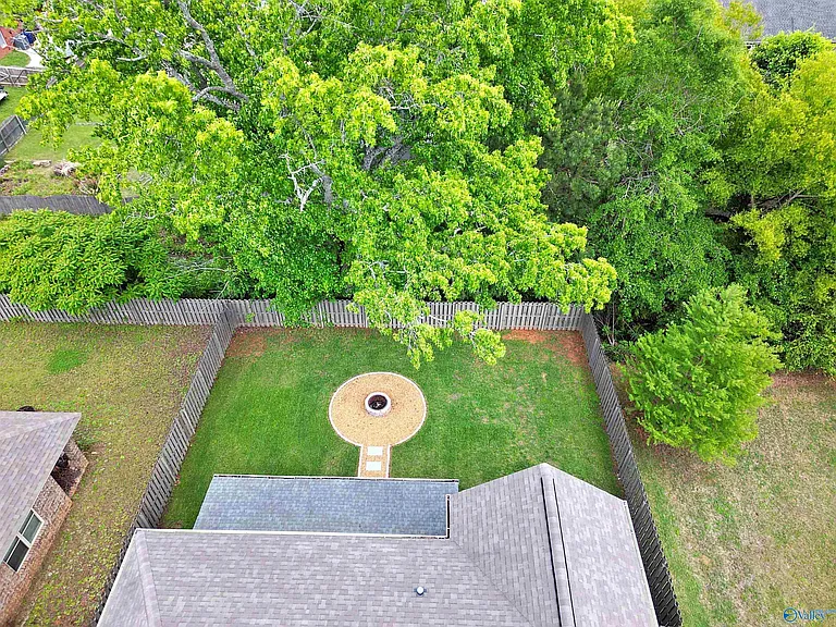 114 Summer Pointe Ln — Photo 6