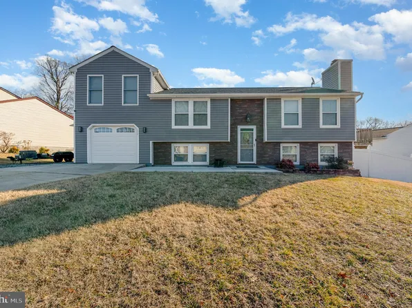 105 Sandhill Rd, Essex, MD 21221