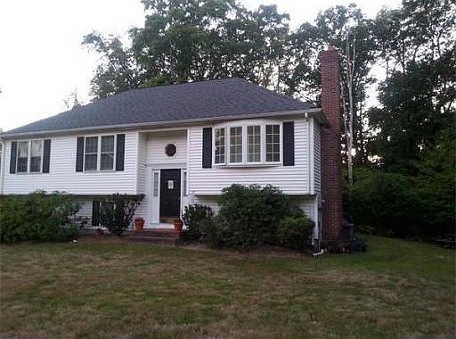 2nd image of 15 Caitlin Dr