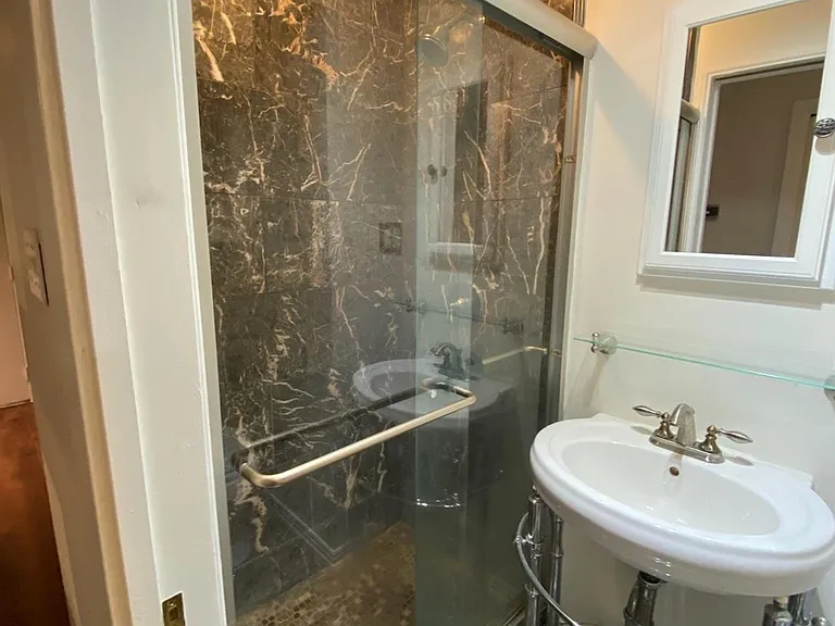 2906 West Ave #4 — Photo 16