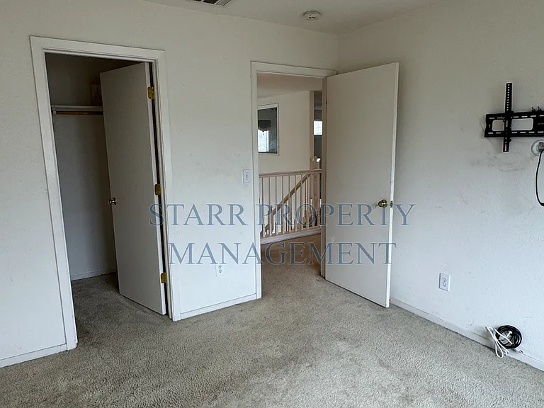1934 Pissarro Ct — Photo 24