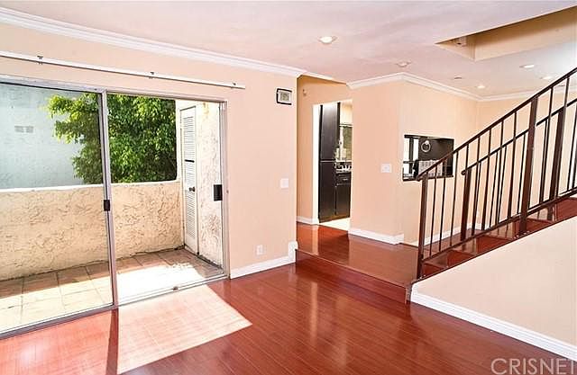 1st image of 18411 Hatteras St Unit 224