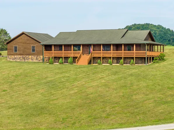 1995 Borden Grant Trl, Fairfield, VA 24435