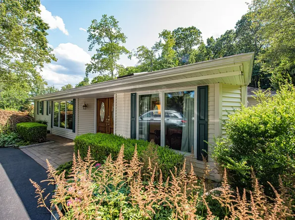 37 Colby Drive, Dix Hills, NY 11746