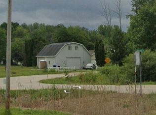 5257 Red Oak St, Beaverton, MI 48612