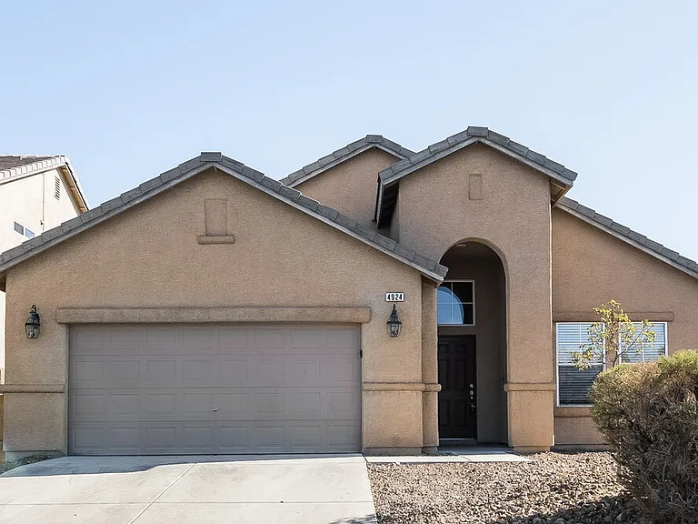 4924 White Jade St — Photo 1