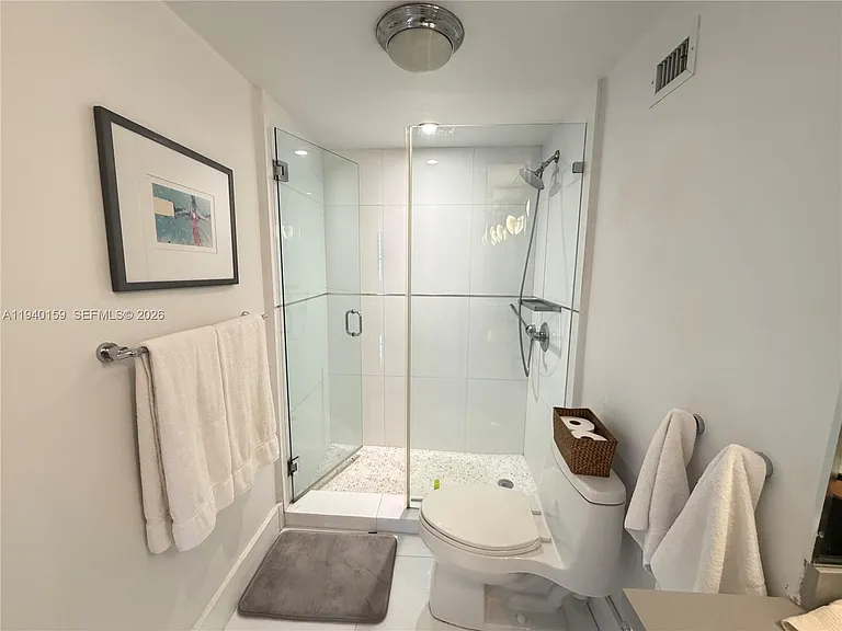 100 Lincoln Rd #1230 — Photo 17