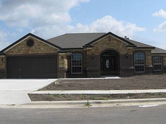 1st image of 3505 Armstrong County Ct