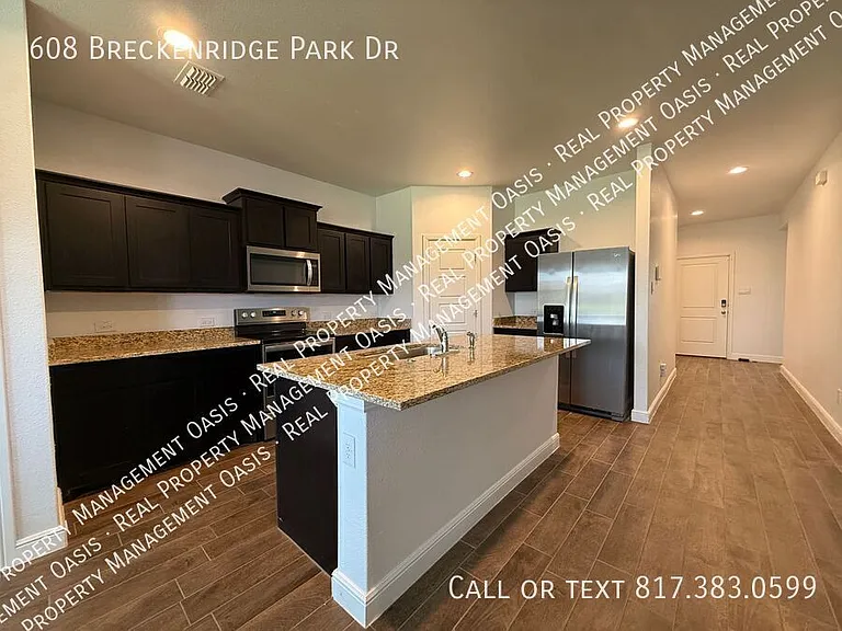 608 Breckenridge Park Dr — Photo 11