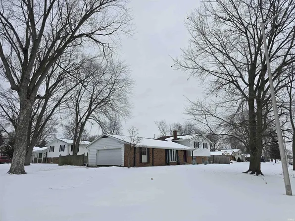 6611 Kirkdale Dr, Fort Wayne, IN 46815