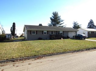 2420 Sherwood Dr, Janesville, WI 53545