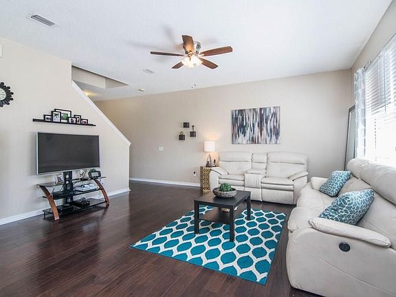 3rd image of 5052 Sun Meadow Ct