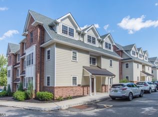 1 Leona Dr UNIT 17, Morristown, NJ 07960