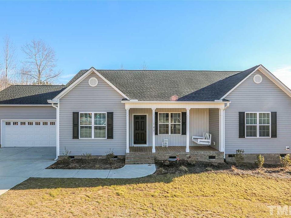 1st image of 107 Diamond Creek Dr