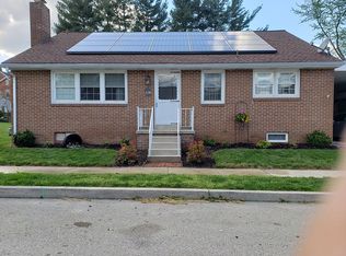 120 Forry Ave, Hanover, PA 17331