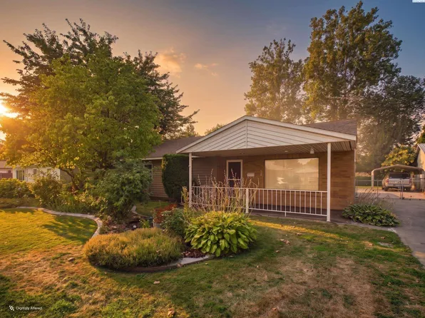 609 Cottonwood Dr, Richland, WA 99352
