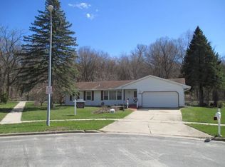 4525 Village Ln, Madison, WI 53704