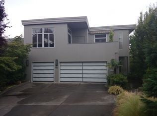 1726 41st Ave SW, Seattle, WA 98116