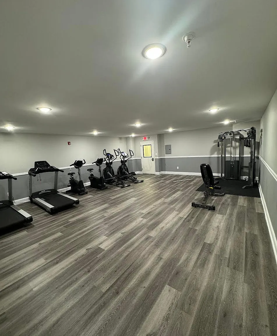 1 bed, $1,718 — Photo 3