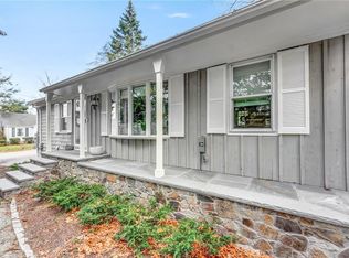 16 Samoset Ave, Barrington, RI 02806