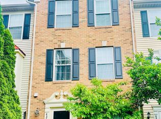 4318 Sutler Hill Sq, Fairfax, VA 22033