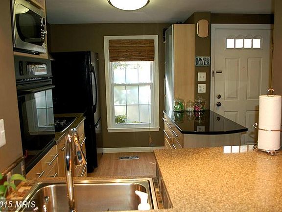 4th image of 20516 Strath Haven Dr