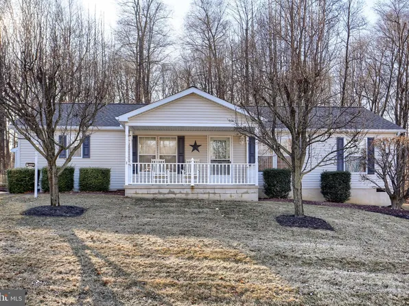 1018 Hemlock Cir, Manheim, PA 17545