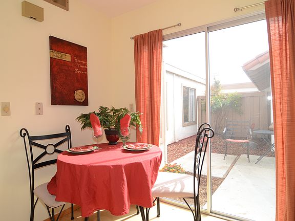 5th image of 2938 Mauricia Ave
