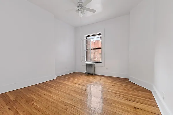 Rented by Compass | media 9