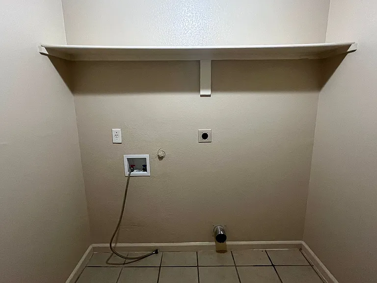 5202 Fountain Lake — Photo 12