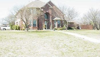 1st image of 4004 Moonlight Dr