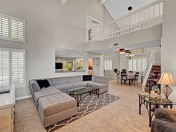 4th image of 2429 Sun Shores Dr
