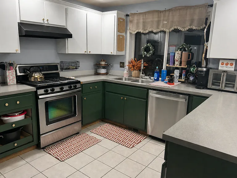 17215 NE 27th Way — Photo 7