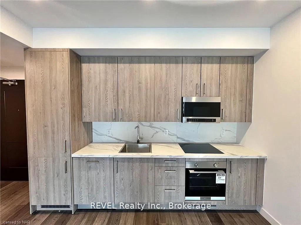 2 bed, $2,350 — Photo 3