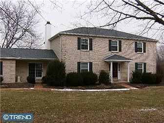 1st image of 823 William Thomas Dr