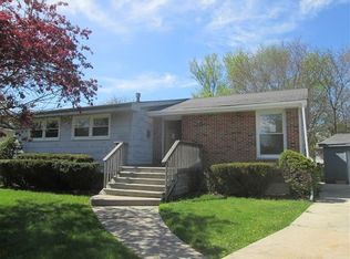 3426 Hickory Ln, Hazel Crest, IL 60429